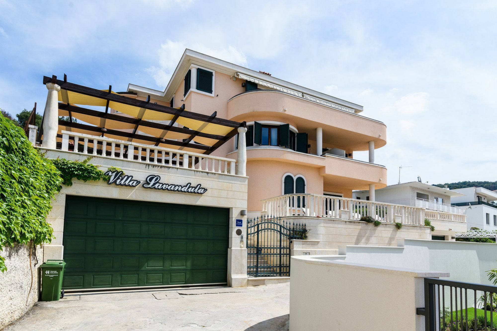 טרוגיר Villa Lavandula With Heated Swimming Pool מראה חיצוני תמונה