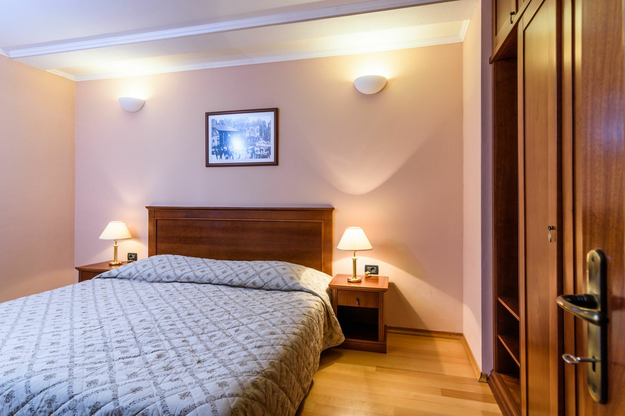טרוגיר Villa Lavandula With Heated Swimming Pool מראה חיצוני תמונה